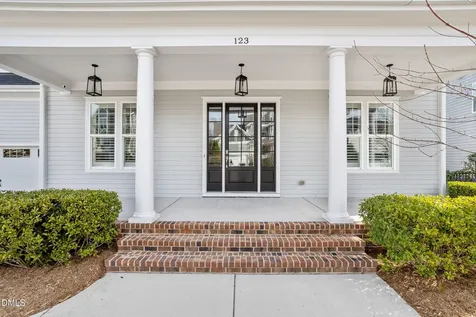 123 Larkin Lane Chapel Hill NC 27516