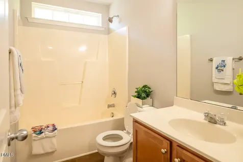 6 Dawson Court Durham NC 27703
