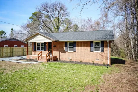 808 W Rose Street Sanford NC 27330
