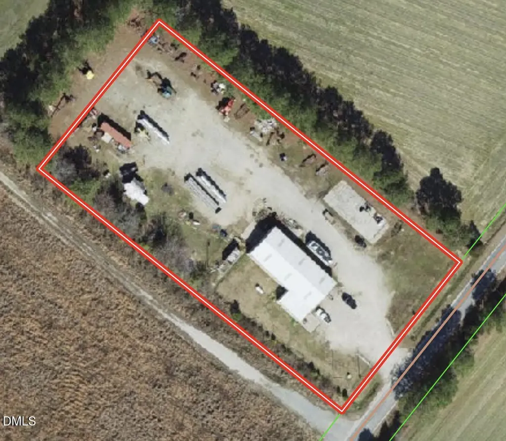 1896 Mallard Road Smithfield NC 27577