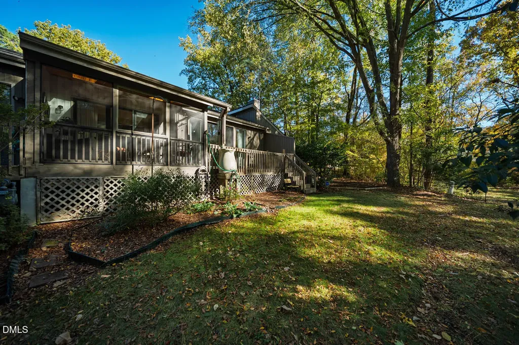 4 Wellesley Place Chapel Hill NC 27517