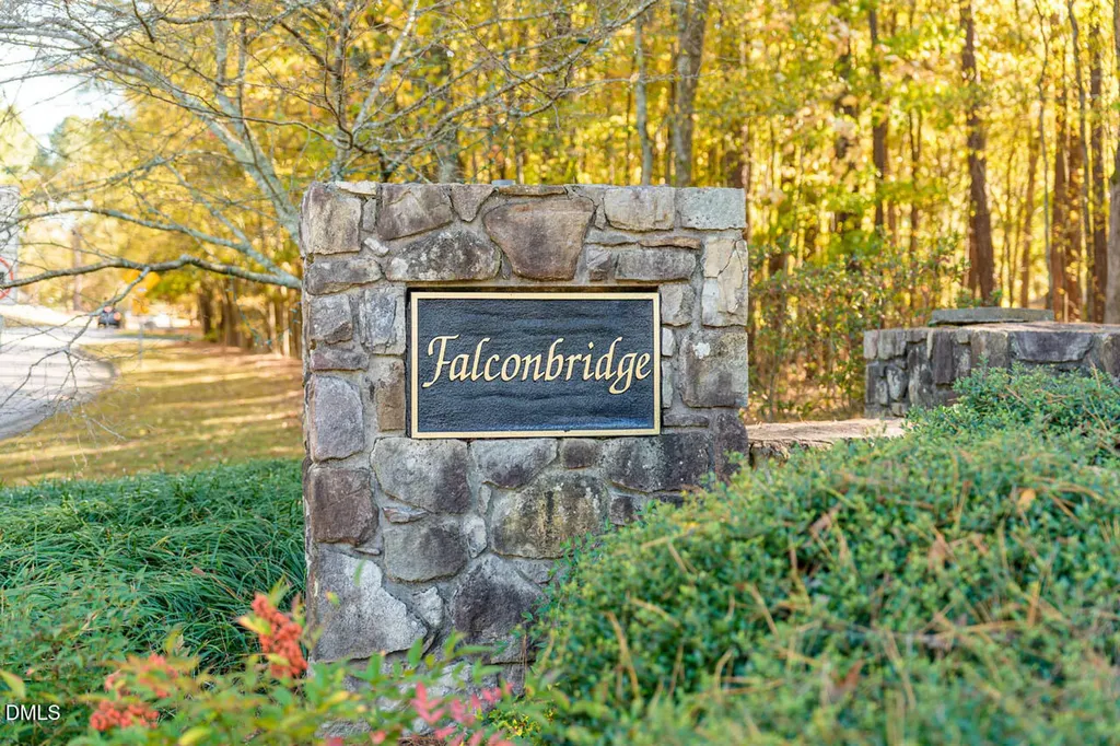 4 Wellesley Place Chapel Hill NC 27517
