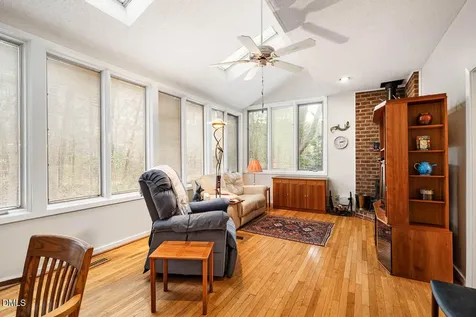 4 Wellesley Place Chapel Hill NC 27517