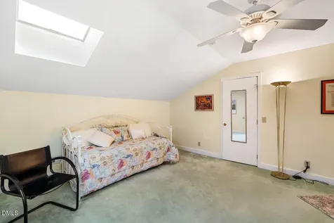 4 Wellesley Place Chapel Hill NC 27517