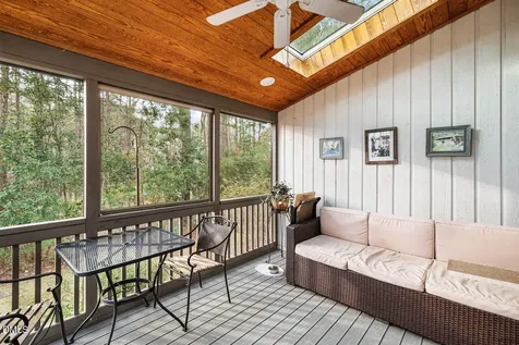 4 Wellesley Place Chapel Hill NC 27517