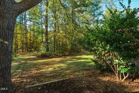 4 Wellesley Place Chapel Hill NC 27517