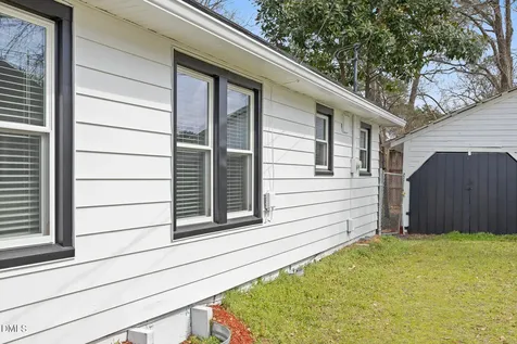 310 N 6th Street Smithfield NC 27577