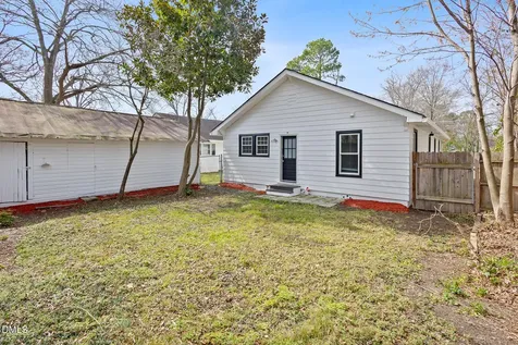 310 N 6th Street Smithfield NC 27577