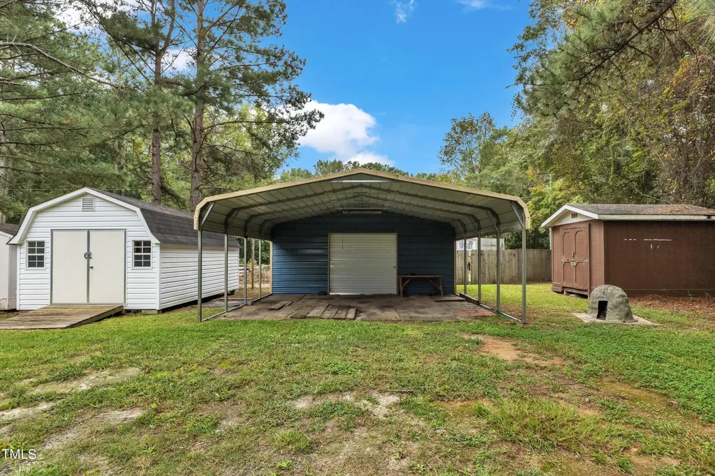 308 Deep Creek Drive Clayton NC 27520