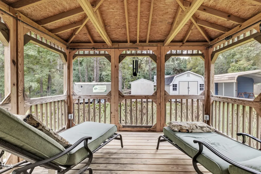 308 Deep Creek Drive Clayton NC 27520