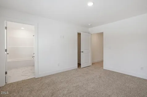 2286 Apex Peakway Apex NC 27502