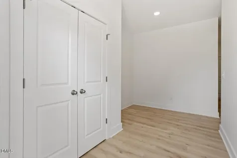2284 Apex Peakway Apex NC 27502