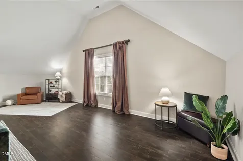 25 Westbourne Lane Youngsville NC 27596