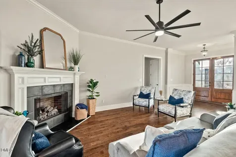 25 Westbourne Lane Youngsville NC 27596