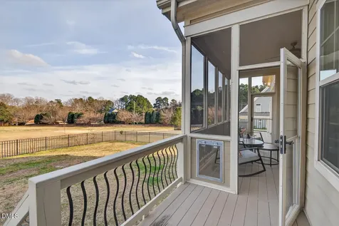 25 Westbourne Lane Youngsville NC 27596