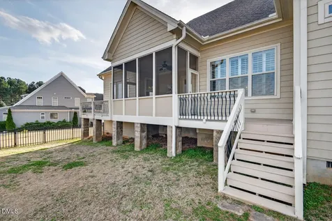 25 Westbourne Lane Youngsville NC 27596