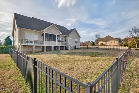 25 Westbourne Lane Youngsville NC 27596