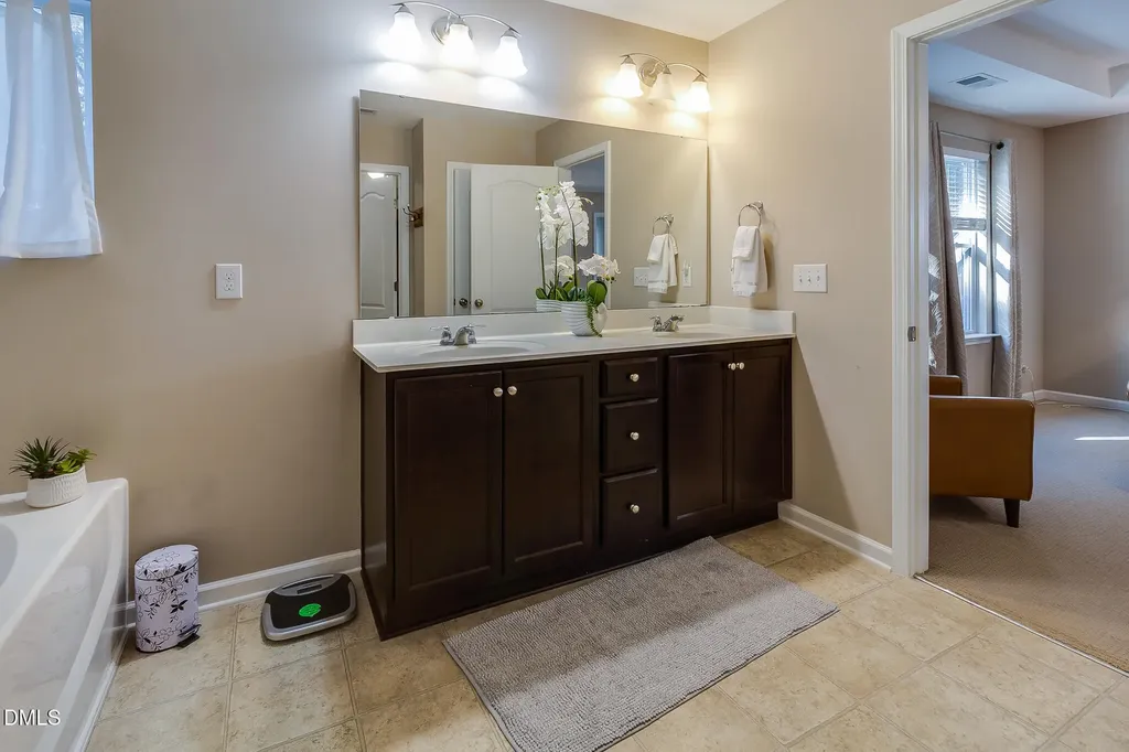 1609 Frog Hollow Way Wake Forest NC 27587