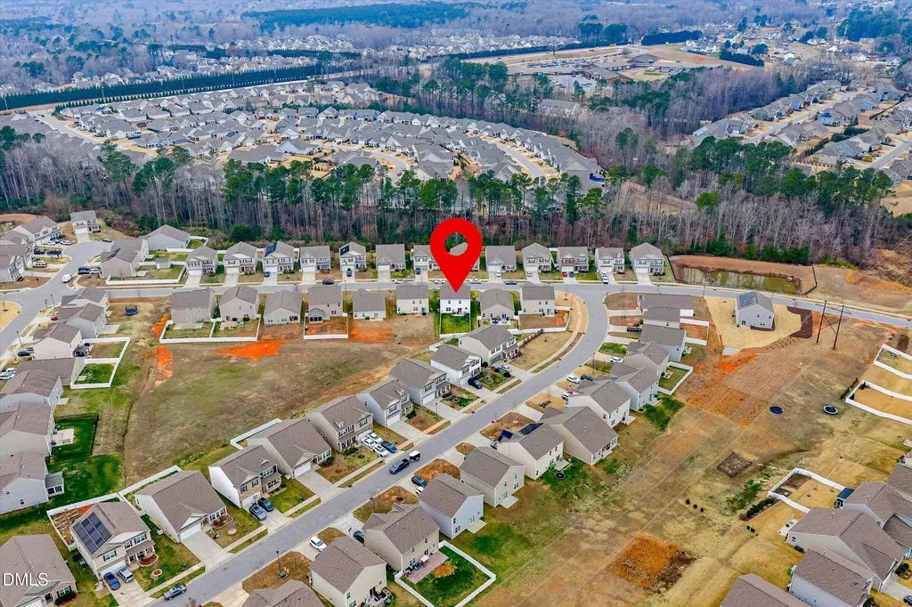 100 N Great White Way Clayton NC 27527
