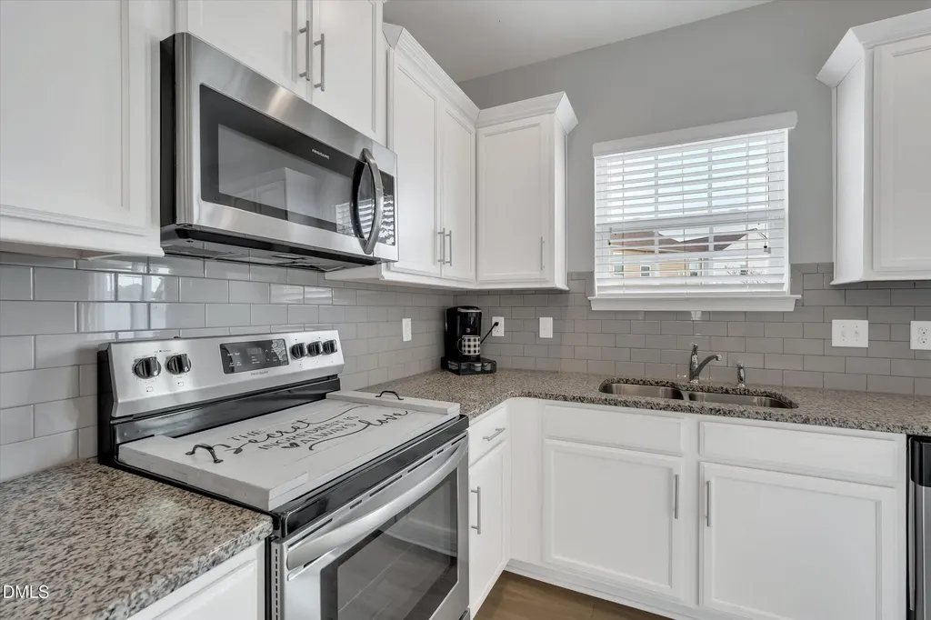 100 N Great White Way Clayton NC 27527