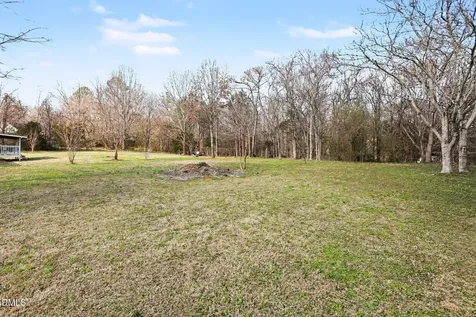 4963 Thom Road Mebane NC 27302