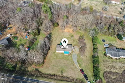 4963 Thom Road Mebane NC 27302