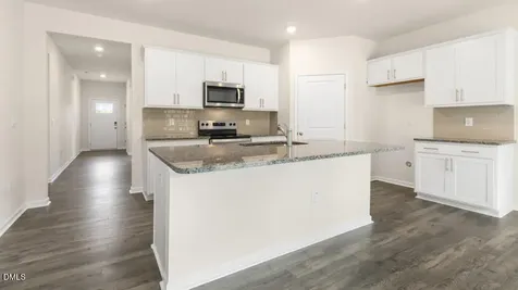 103 Charlies Bend Way Spring Lake NC 28390