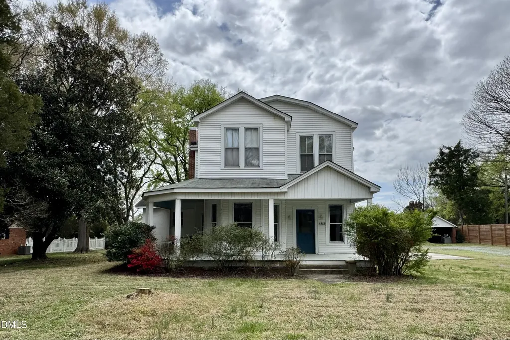 483 W Salisbury Street Pittsboro NC 27312