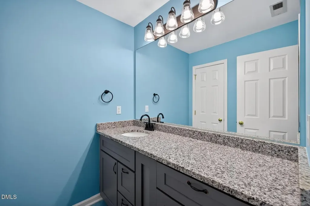 5917 Nuthatch Court Charlotte NC 28277