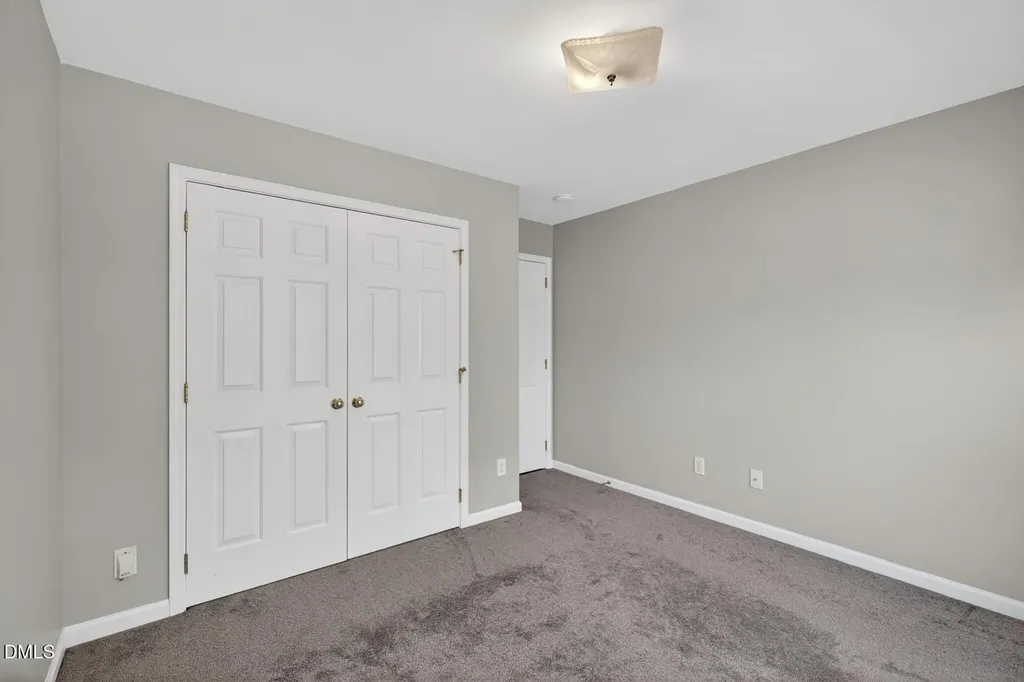 5917 Nuthatch Court Charlotte NC 28277