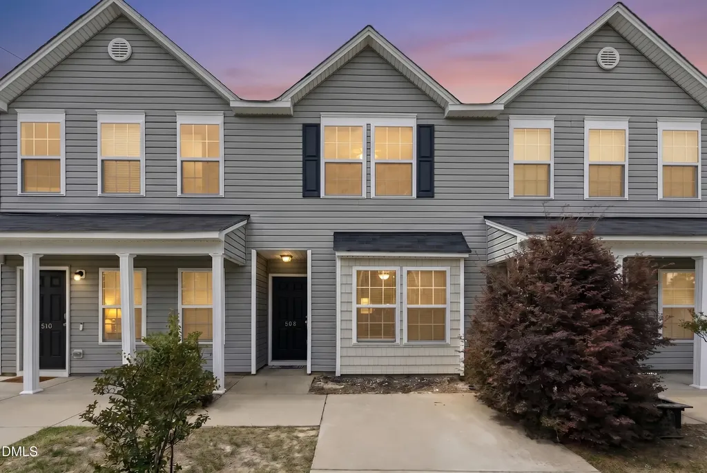 508 Directive Drive Hope Mills NC 28348