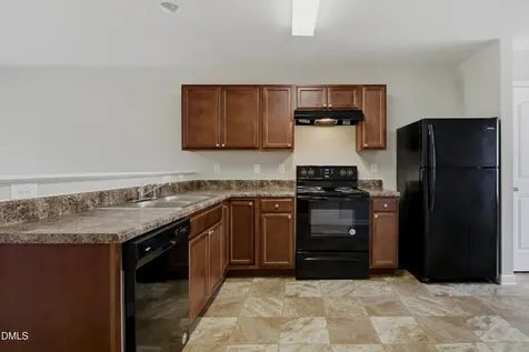508 Directive Drive Hope Mills NC 28348