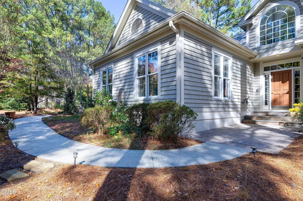 81008 Alexander Chapel Hill NC 27517