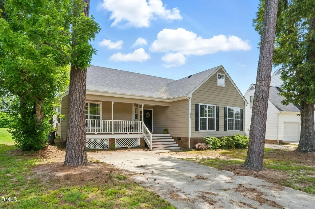 4905 Knightsbridge Way Raleigh NC 27604