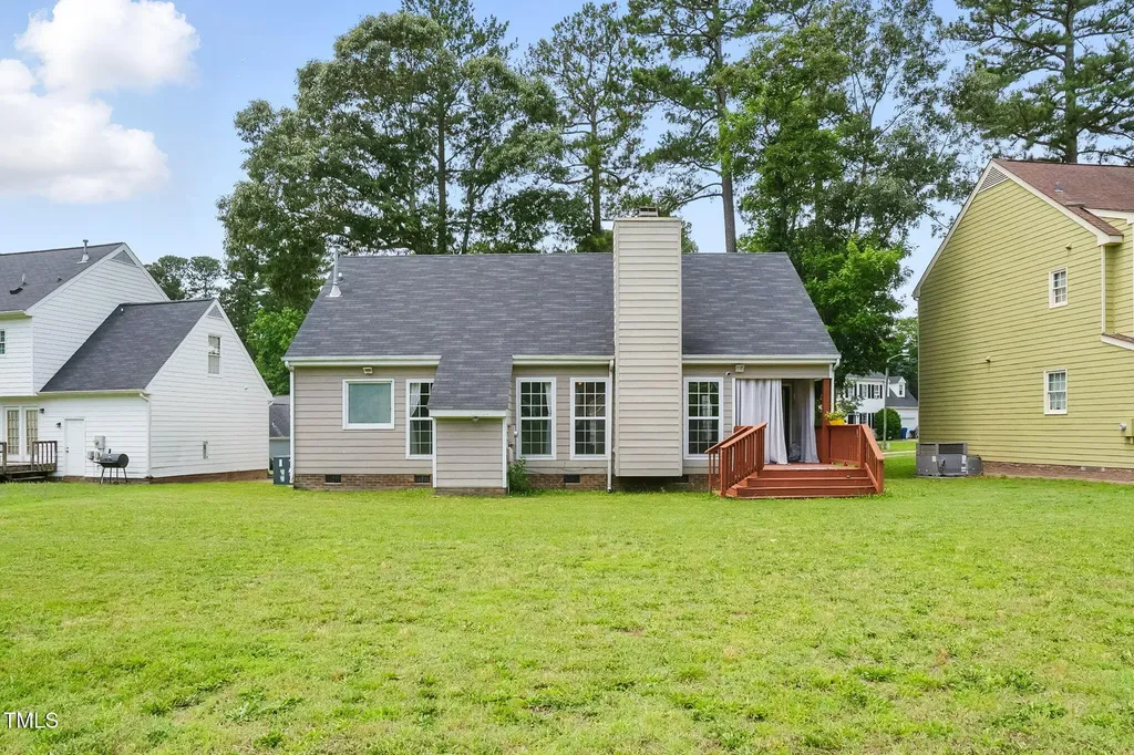 4905 Knightsbridge Way Raleigh NC 27604