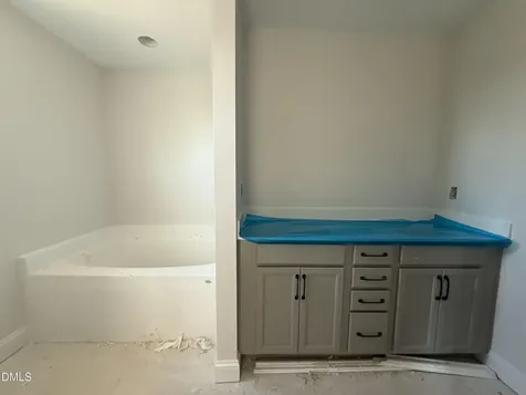 178 Brickendon Raeford NC 28376