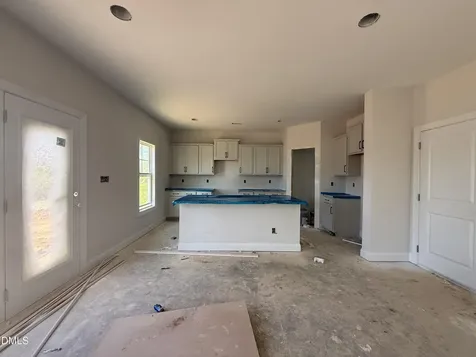 178 Brickendon Raeford NC 28376