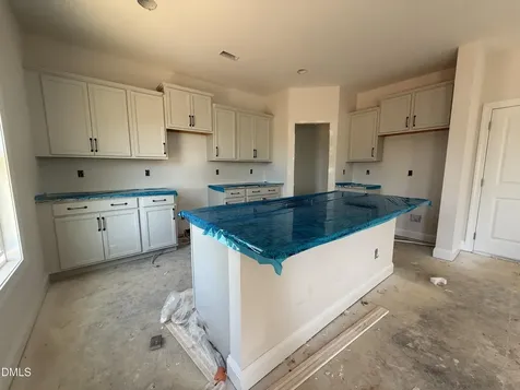 178 Brickendon Raeford NC 28376