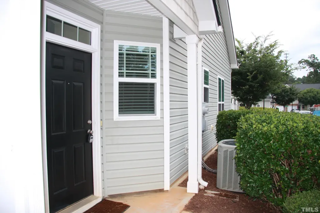 2021 Chancellor Place Raleigh NC 27603