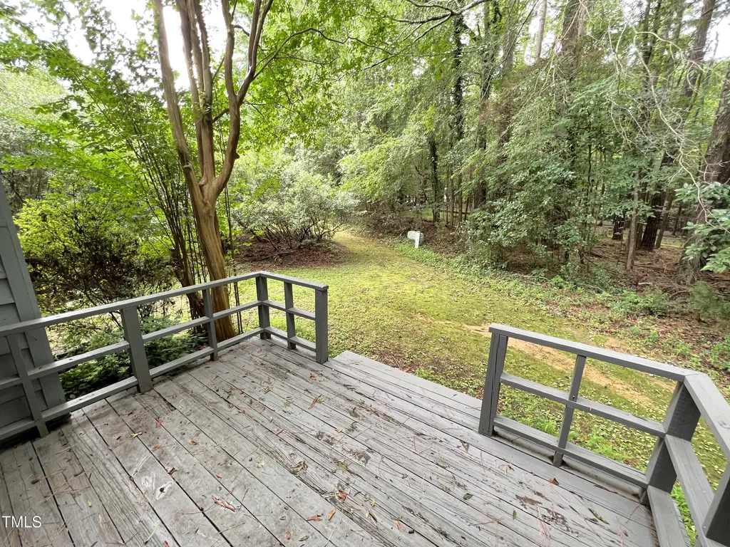 10 Clover Drive Chapel Hill NC 27517
