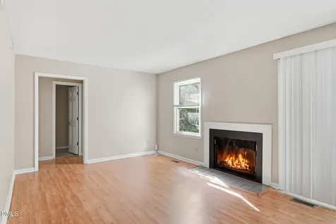 10 Clover Drive Chapel Hill NC 27517
