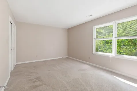 10 Clover Drive Chapel Hill NC 27517