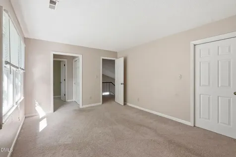 10 Clover Drive Chapel Hill NC 27517