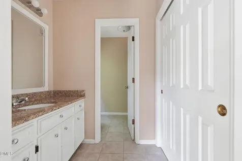 10 Clover Drive Chapel Hill NC 27517