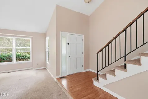 10 Clover Drive Chapel Hill NC 27517