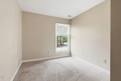 10 Clover Drive Chapel Hill NC 27517