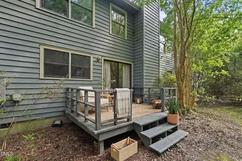 10 Clover Drive Chapel Hill NC 27517