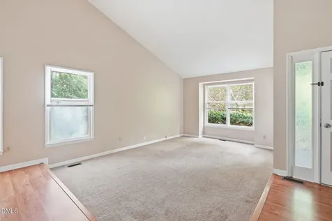 10 Clover Drive Chapel Hill NC 27517