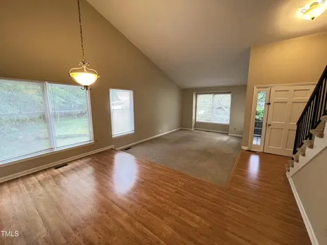 10 Clover Drive Chapel Hill NC 27517