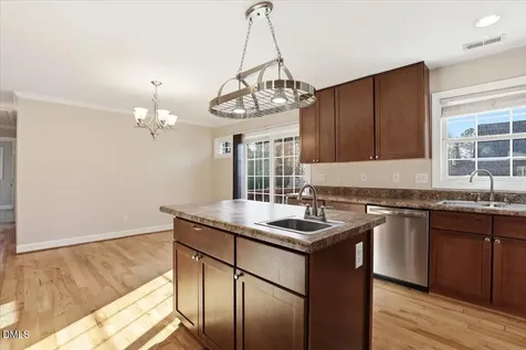 133 Crescent Street Pine Level NC 27569